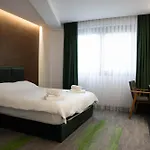 Brist Мотель