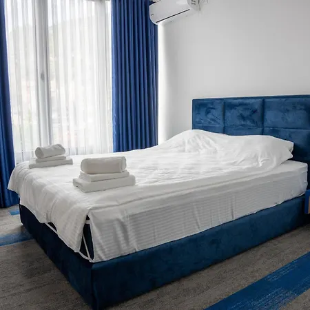 Brist Мотель Зеница